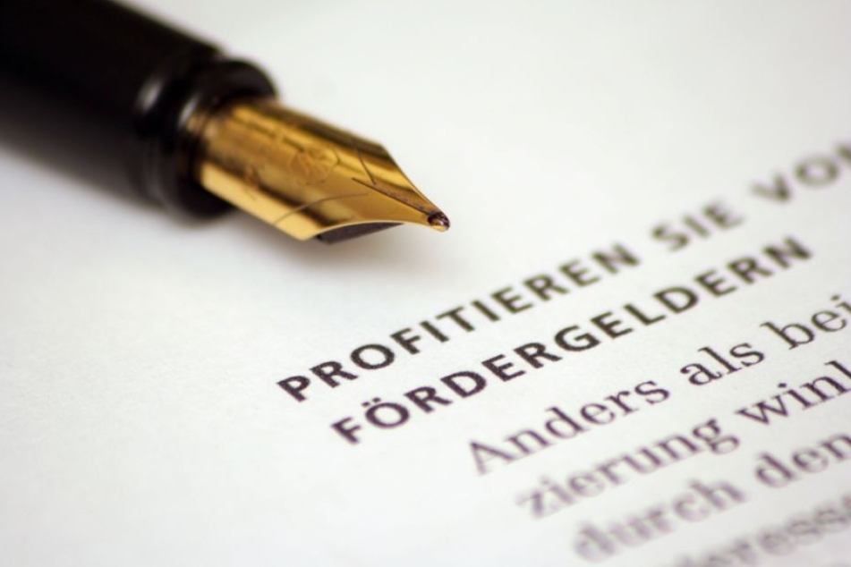 Fördermittel der Agentur für Arbeit ermöglichen Weiterbildungen wie Sprach- oder Computerkurse.