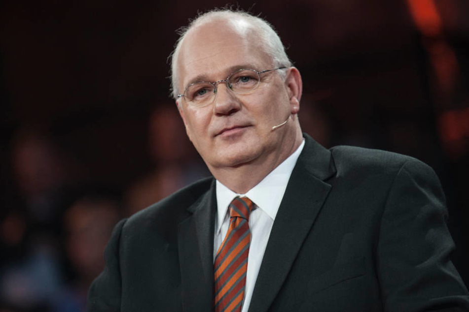 Sozialexperte Prof. Stefan Sell vermutet hinter dem Vorgehen der Bundesregierung drohende Einbußen bei de Einkommenssteuer.