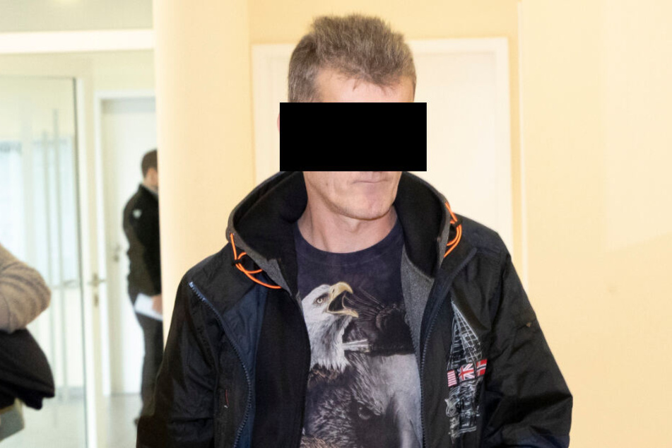 Mike S. (47) hatte ein kreuzgefährliches Hobby, musste deshalb vor die Amtsrichterin.