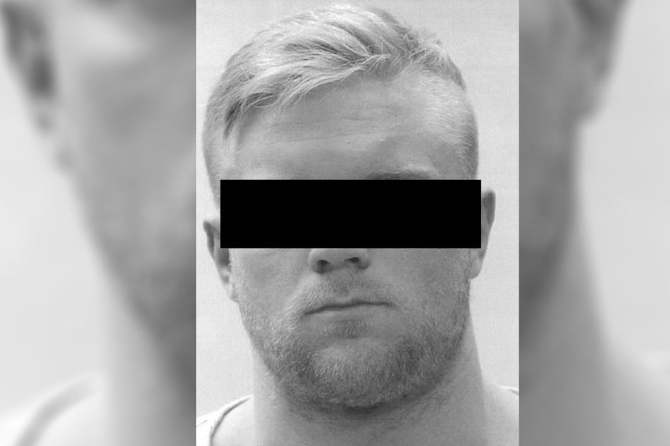 Carsten Begaß (25) sprang während seines Prozesses aus dem Toilettenfenster und verschwand spurlos.