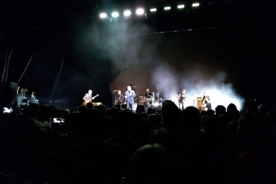Element of Crime präsentieren ihr neues Album im letzten von drei Konzerten im Berliner Tempodrom.