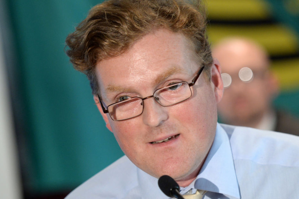 Parteirebell Arvid Samtleben (46) kann es nicht lassen.
