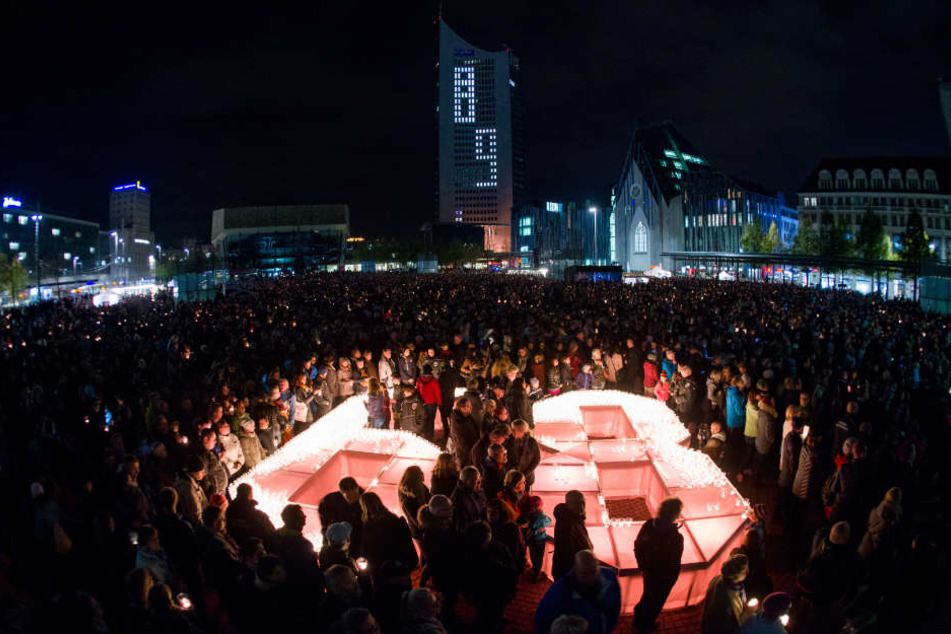 Das Programm des eigentlichen Lichtfestes auf dem Augustusplatz soll in diesem Jahr komplett von Frauen gestaltet und umgesetzt werden.