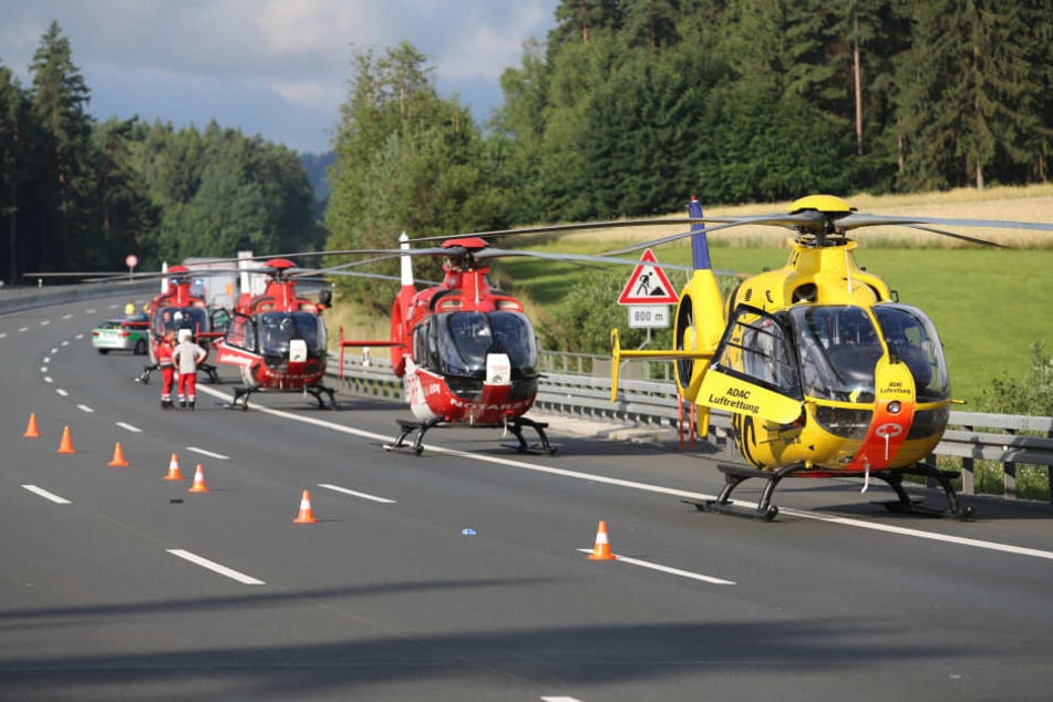 Insgesamt wurden 30 der 48 Insassen verletzt. 18 Menschen sind ums Leben gekommen.