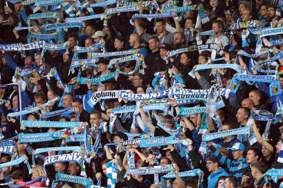 Die Fans sollen nicht auf gefälschte Tickets für den Pokalkracher gegen Bayern München reinfallen.