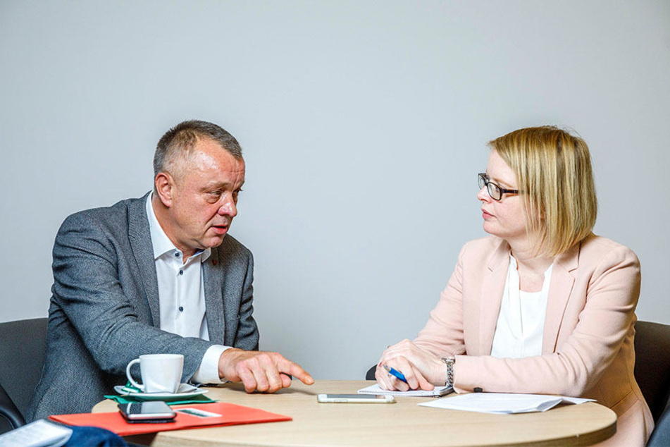 Kultusminister Haubitz im
Gespräch mit TAG24-Redakteurin
Juliane Morgenroth.