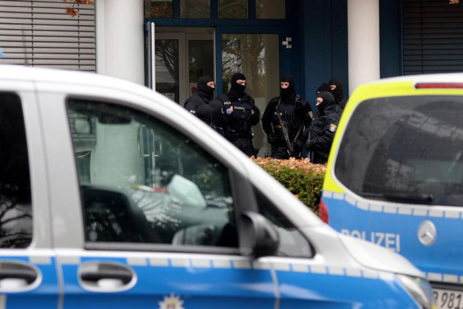 Bei einer bundesweiten Razzia im Rocker-Milieu wurden am Mittwoch sieben Männer festgenommen.