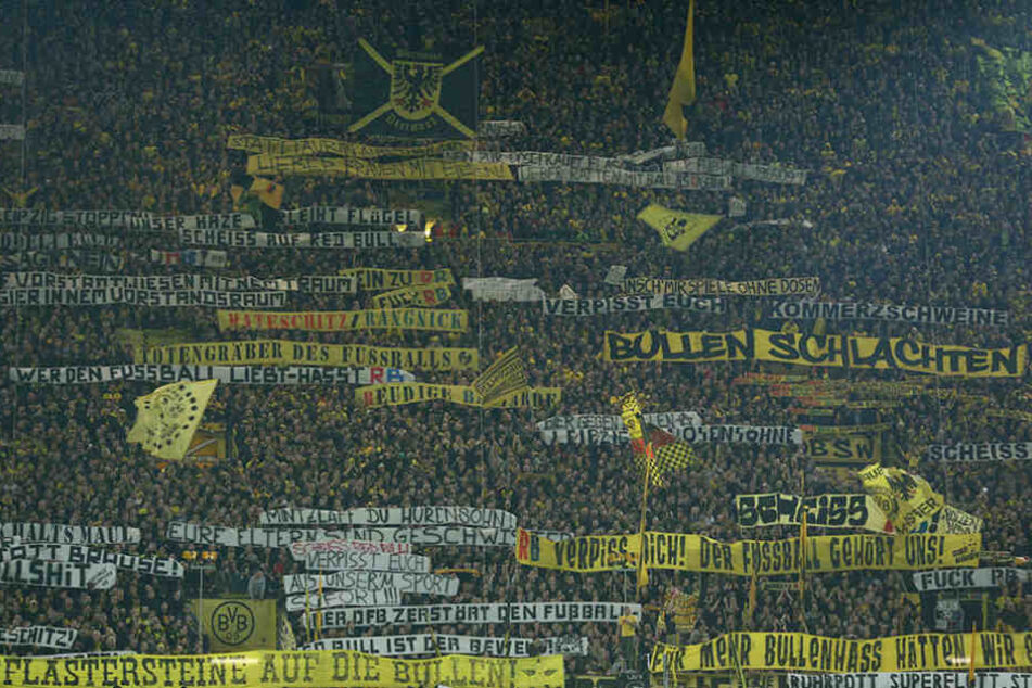 Die Südtribüne vom BVB beim Spiel gegen RB Leipzig.