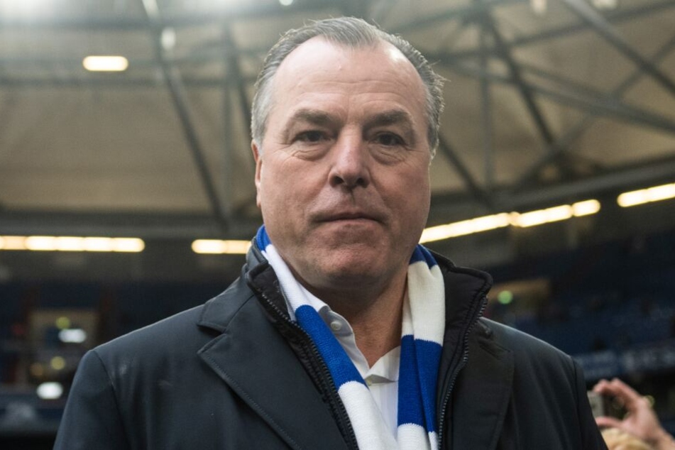 Clemens Tönnies unterstützt Arminia Bielefeld nun offiziell.