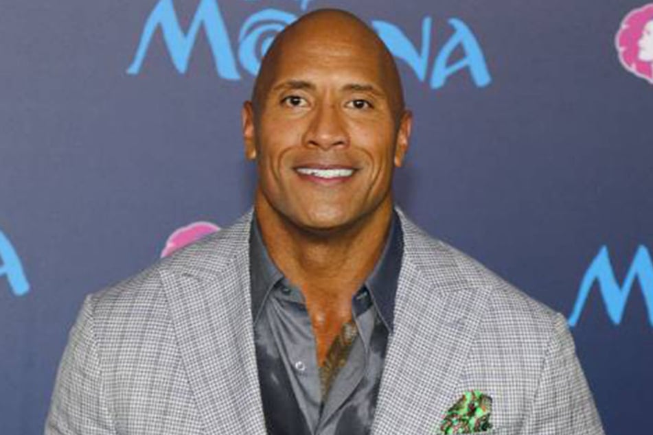 Dwayne "The Rock" Johnson stößt David Beckham vom Thron.