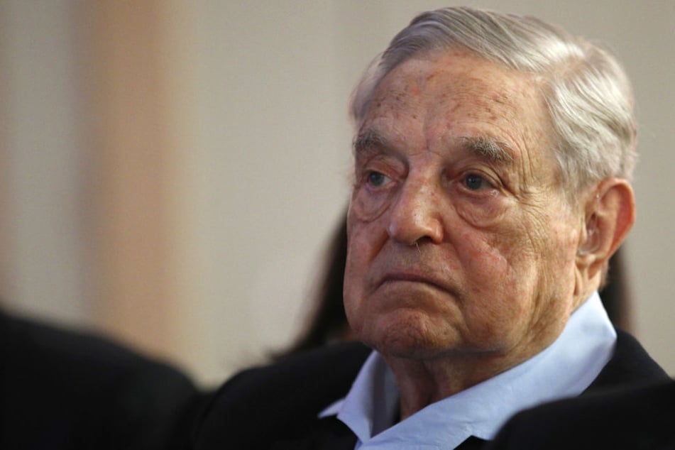Die Stiftung von Milliardär George Soros (88) eröffnet Büro in Berlin.