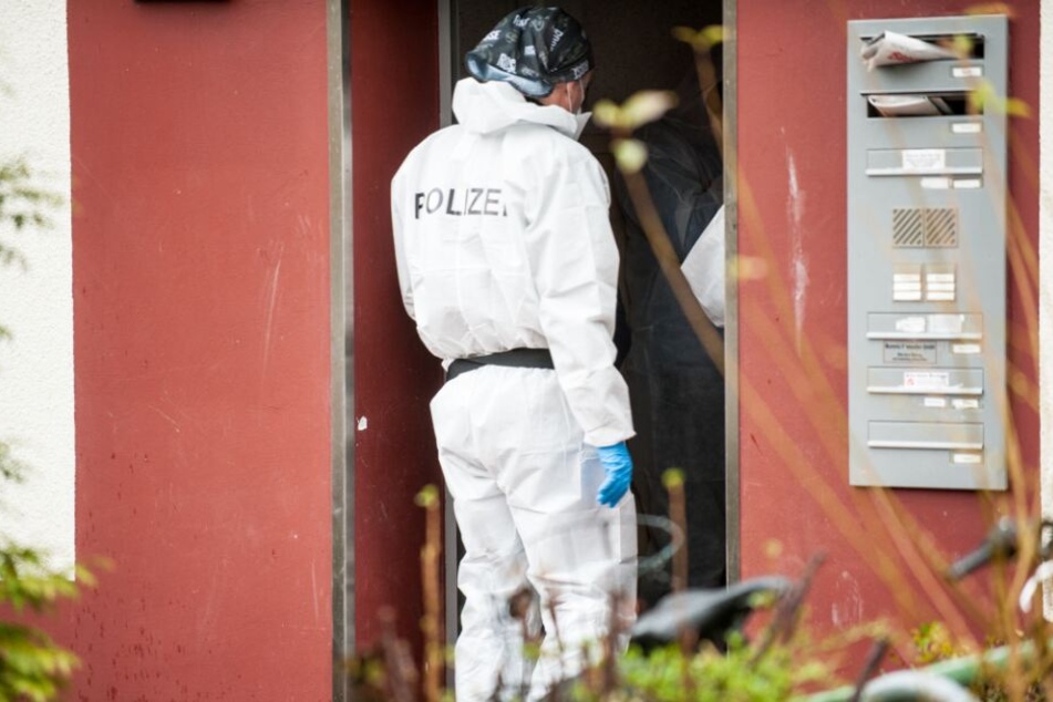 Die Ermittlungen der Mordkommission dauern weiter an.