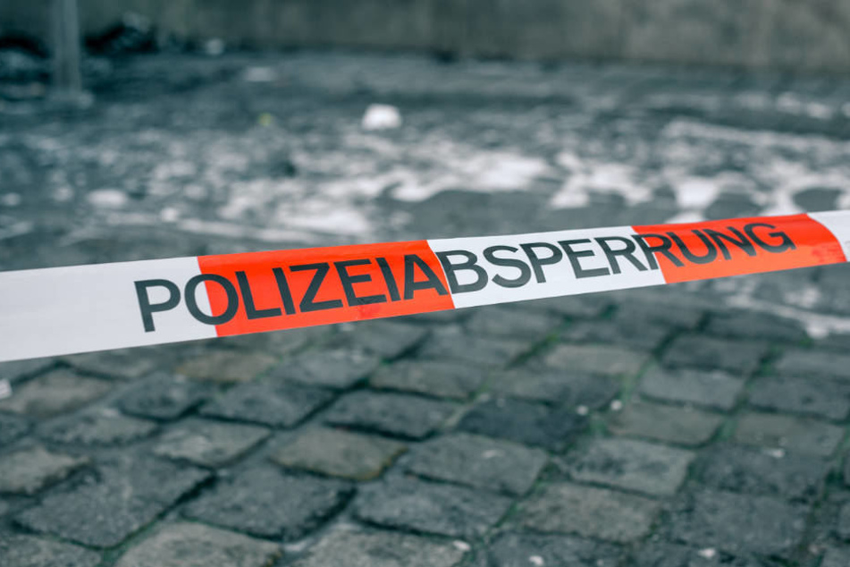 Drei jugendliche Tatverdächtige konnten von der Poilzei vorläufig festgenommen werden. Einer soll am Freitag dem Haftrichter vorgeführt werden (Symbolbild).