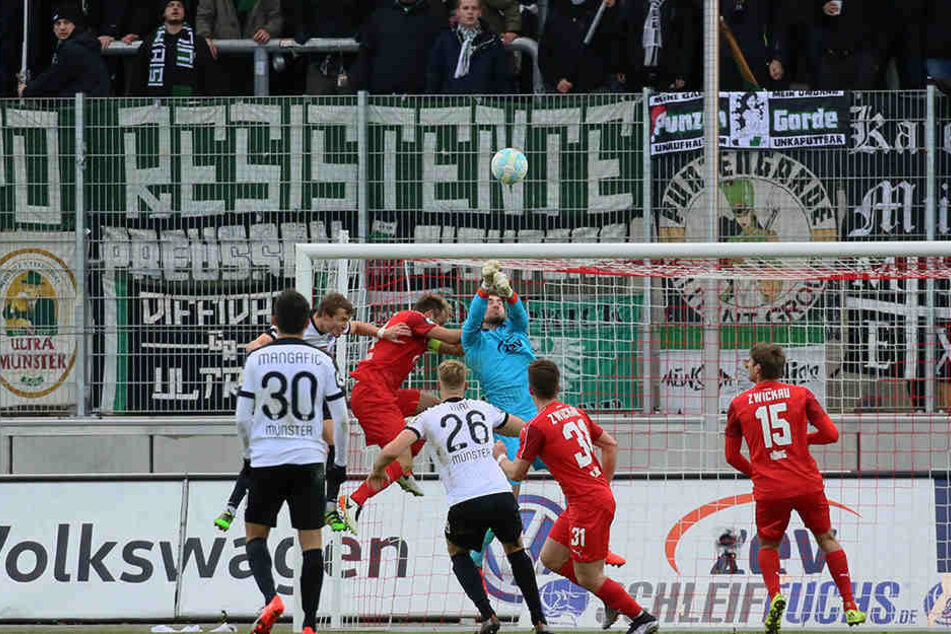 FSV-Keeper Johannes Brinkies erwies sich als echte Verstärkung.
