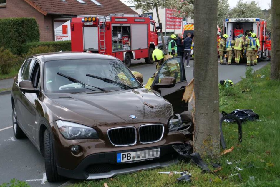 Ein Notarzt kämpfte um das Leben des Unfall-Fahrers.