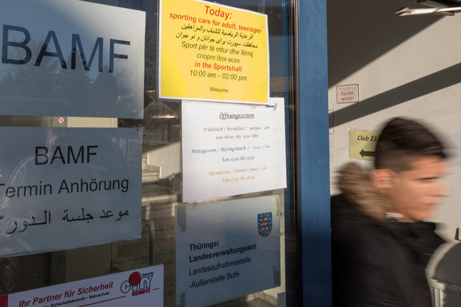 Die Zahl der Untergebrachten sank um 42 Prozent auf 12.007. (Symbolbild)