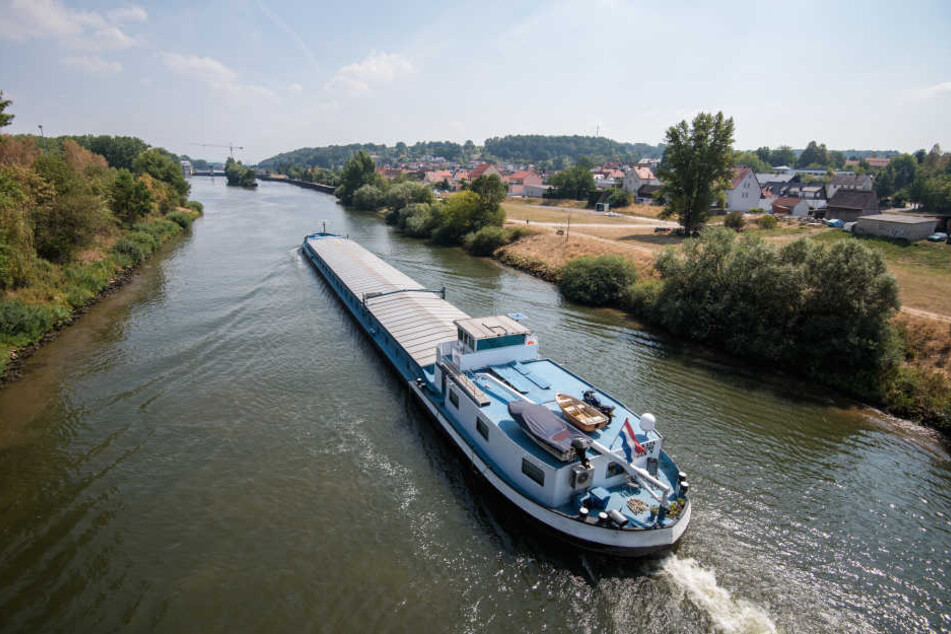 Das Hochwasser hielt Hessen und seine großen Flüsse in Atem. (Symbolbild)
