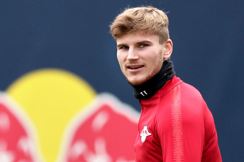 Timo Werner (22) hätte finanziell "für den Rest seines Lebens ausgesorgt", sollte er den Vertrag bei RB Leipzig unterschreiben, ist sich Trainer Ralf Rangnick (60) sicher.