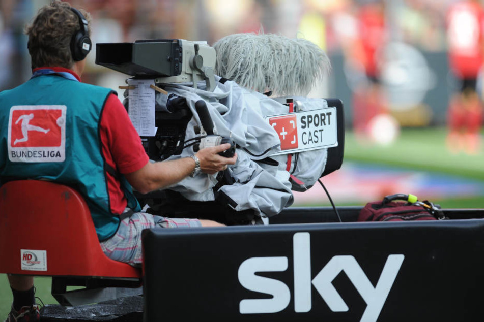Zwar haben sich Discovery und Sky teilweise geeinigt. Wie es mit der Bundesliga weitergeht, bleibt allerdings weiter fraglich.