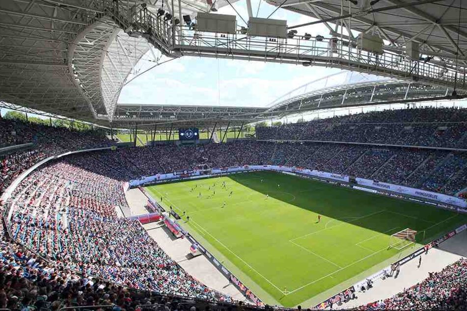 Die Red Bull Arena ist mit knapp 43.000 Plätzen zu klein für die Ansprüche von RB.