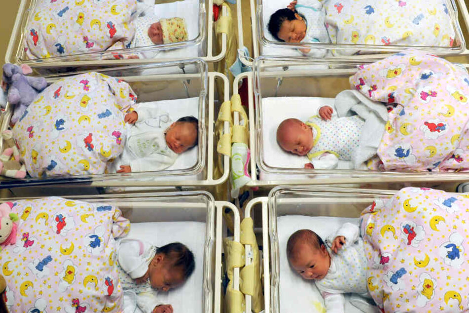 Eine Krankenschwester bemerkte am Donnerstag, dass das Baby verschwunden war. (Symbolbild)