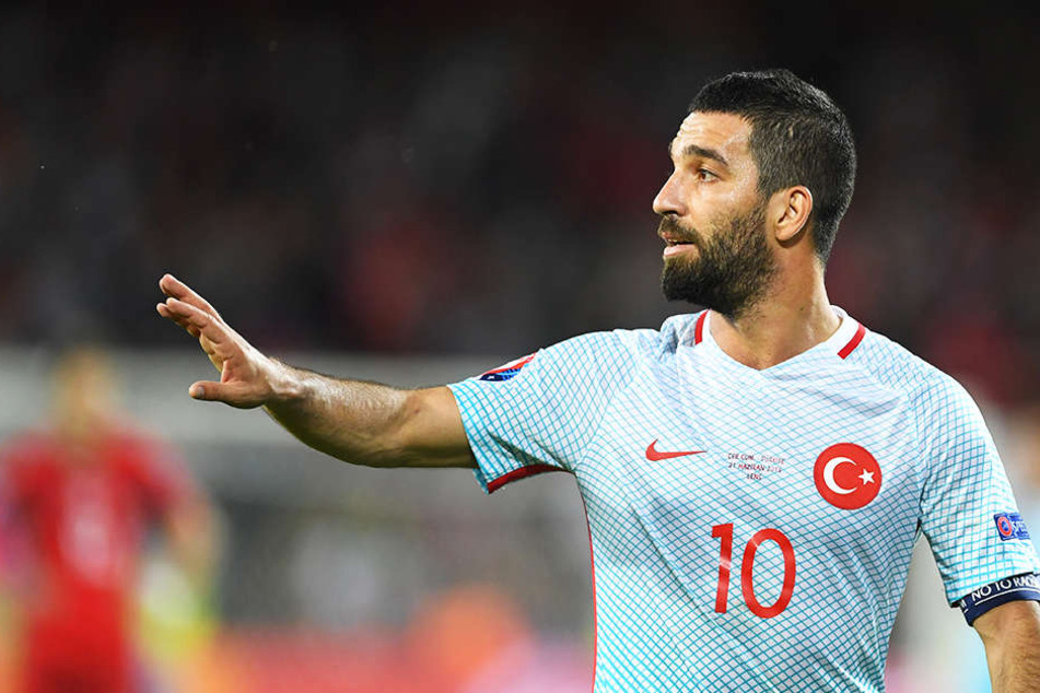 Dem türkischen Fußballstar Arda Turan drohen mehr als zwölf Jahre Haft!