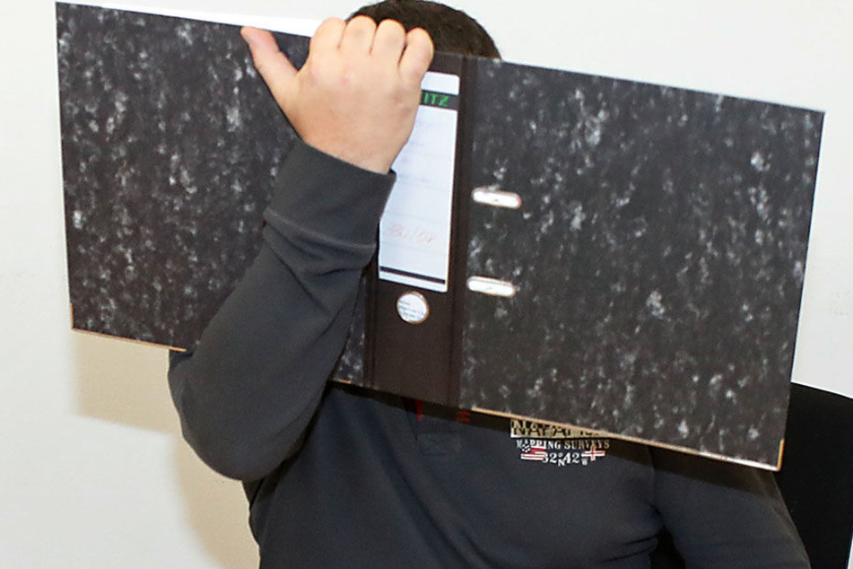 Andreas H. soll den Fiskus und Millionen betrogen haben.