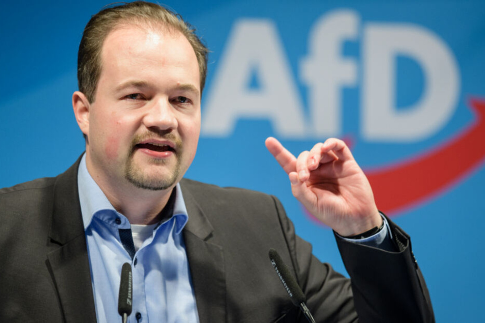 Martin Sichert hat sich zu einem AfD-Parteitag vor der Sommerpause geäußert.