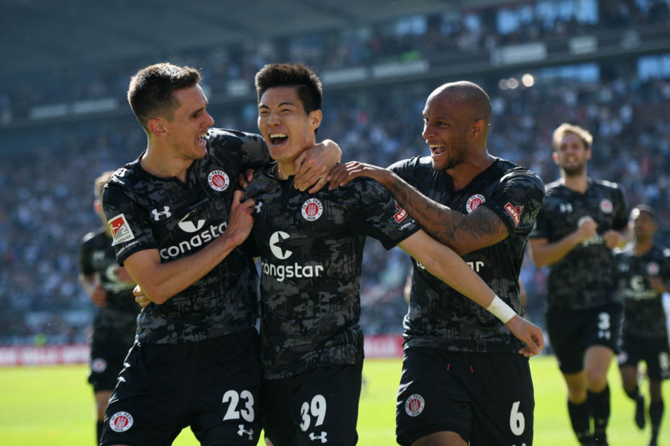 Am Ende des Tages konnte St. Pauli den Klassenerhalt feiern.