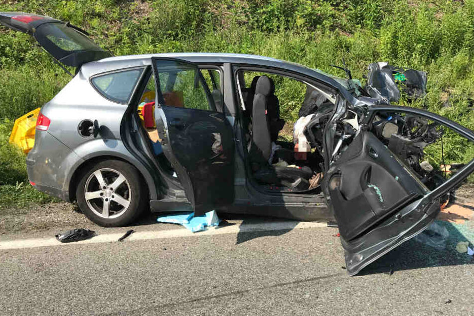 Auf der Bundesstraße 31 bei Lindau ist es zu einem tödlichen Unfall gekommen.