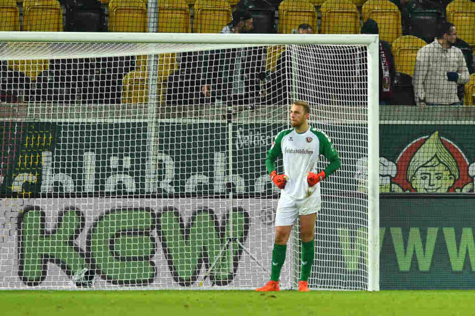 Marvin Schwäbe unterlief beim 1:1 ein schwerwiegender Patzer, er kam raus, hatte den Ball aber nicht.