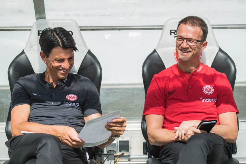 Haben gut lachen: Fredi Bobic (rechts) und Bruno Hübner konnten in diesem Sommer viele prominente Neuzugänge verpflichten.