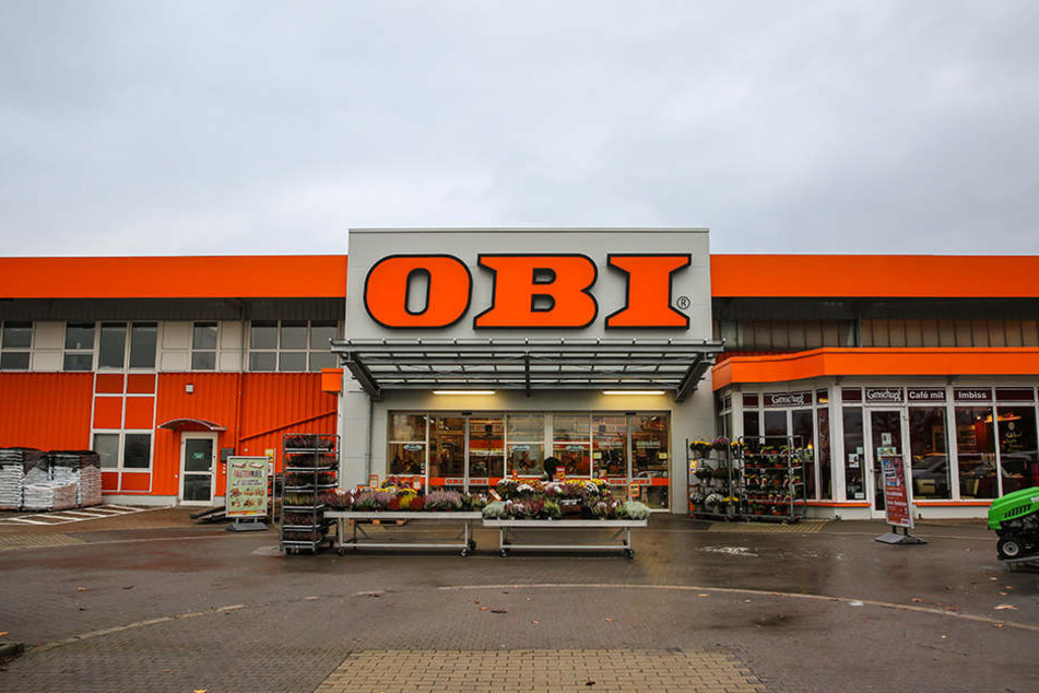 Im Bannewitzer Obi-Markt öffnete ein Besucher eine Gas-Kartusche.
