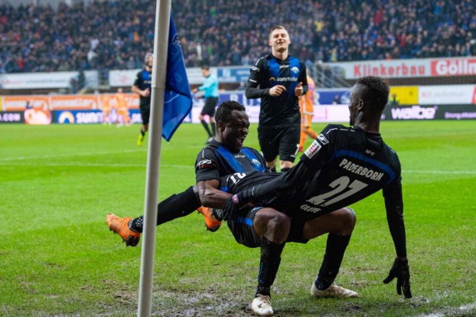 Bernard Tekpetey (l.) und Babacar Gueye kehren in die Mannschaft zurück.