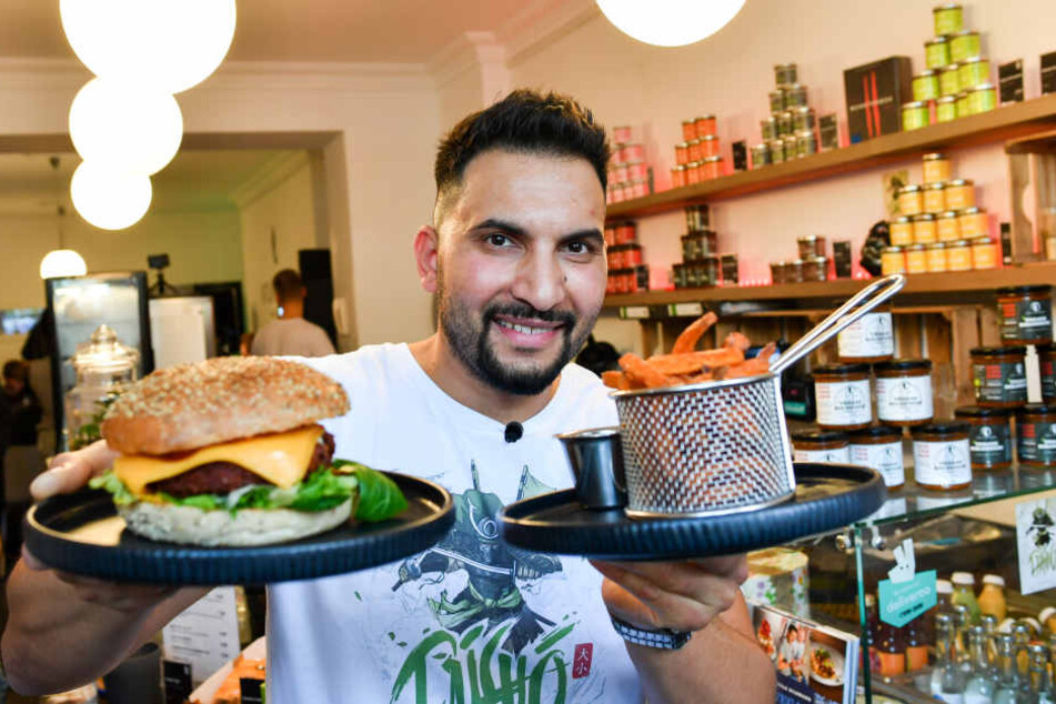 Vegan-Koch Attila Hildmann eröffnet am 18. Mai seine Snackbar in Köln.
