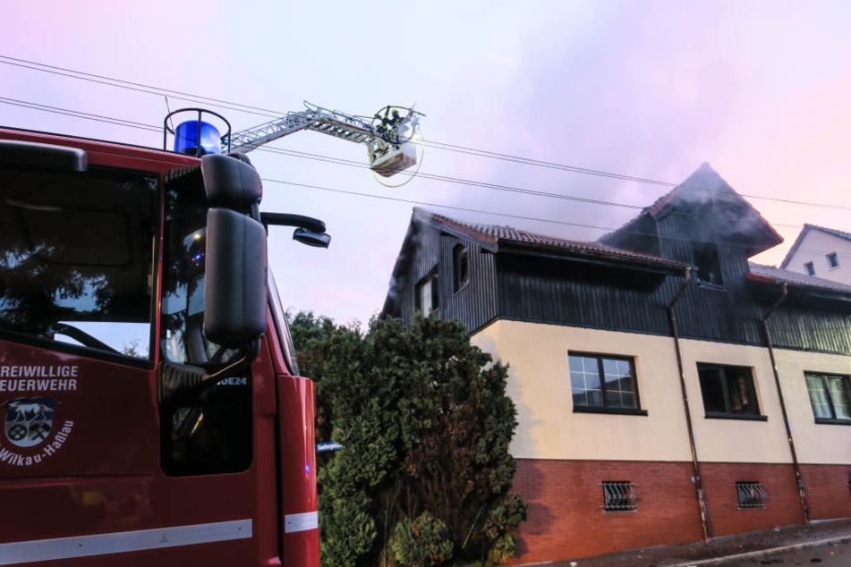 Das Haus brannte komplett aus.