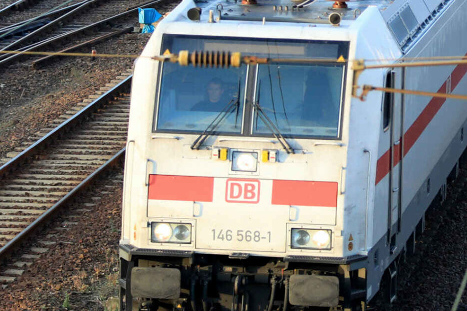 Ein IC der Deutschen Bahn.