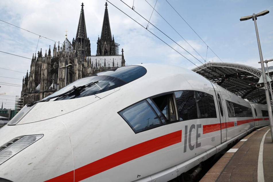 Stromausfall am Kölner Hauptbahnhof: Zugverkehr normalisiert sich