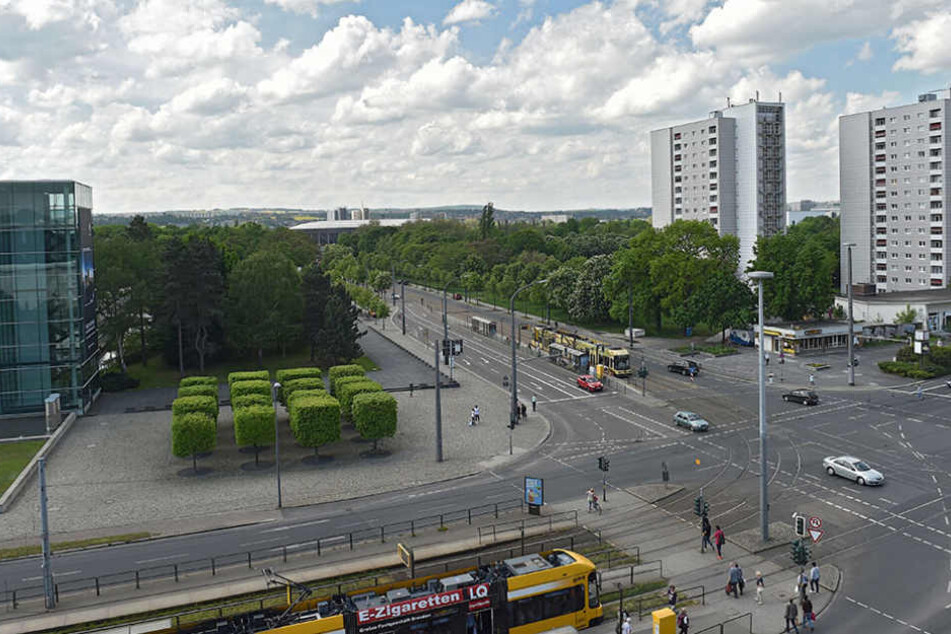 Vom Straßburger Platz an fahren die Linien 1 und 2 eine alternative Strecke.
