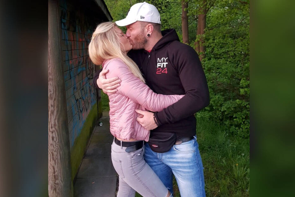 Auf Instagram zeigen sich Till und Hanna schwer verliebt.