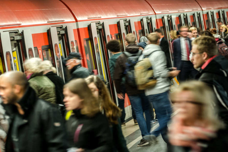 In München kam es im Netz der S-Bahn am Dienstag zu teils erheblichen Verspätungen.