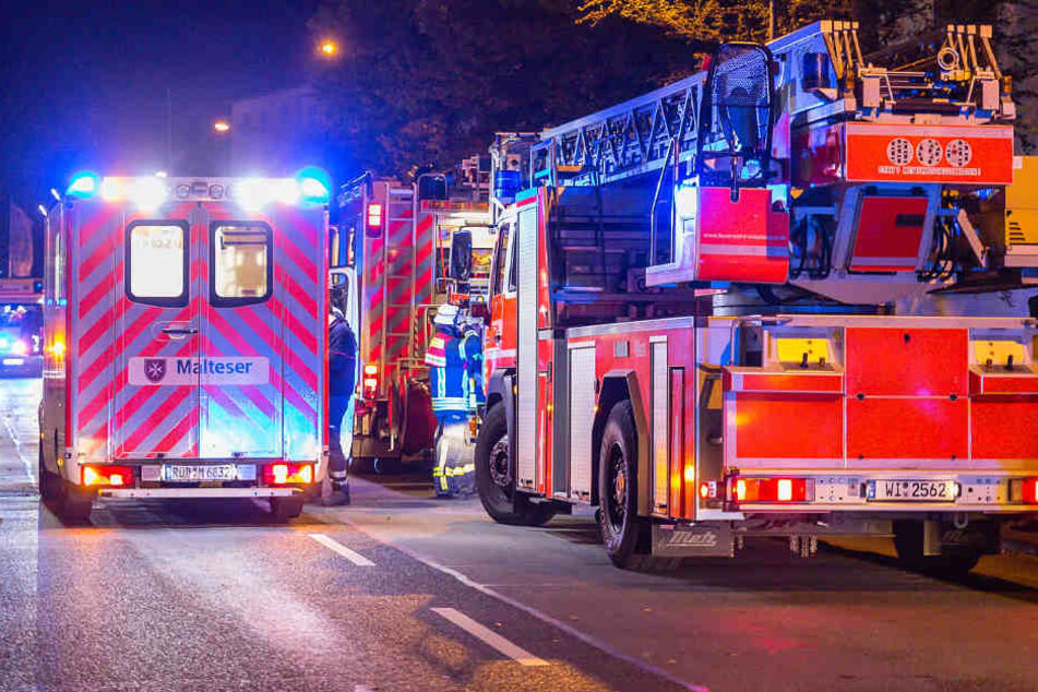 Zahlreiche Einsatzkräfte von Rettungsdienst und Feuerwehr waren im Einsatz.