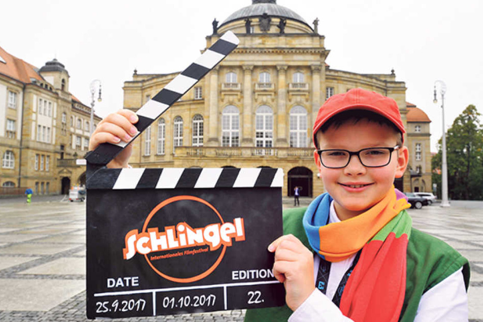Frederik (10) ist der neue Schlingel, er moderiert unter anderem bei den
Kinderfilmen.