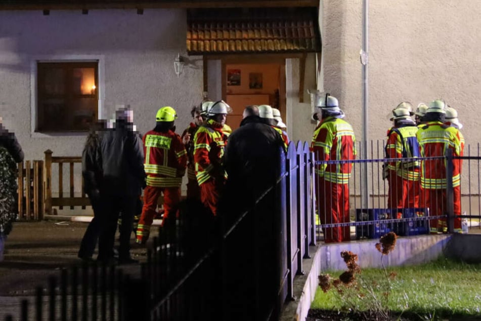 In einem bewohnten Kellerraum eines Mehrfamilienhauses brach das Feuer aus.