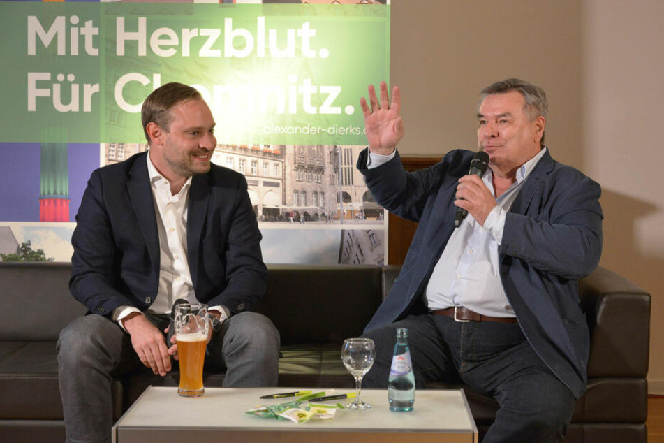 Waldemar Hartmann (71) war schon öfter in Sachsen im Einsatz, hier mit CDU-Generalsekretär Alexander Dierks (31).