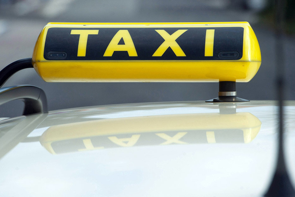 Das Flirtpotenzial schätzen die Sachsen in Zug und S-Bahn zwar höher, aber ein Taxi tut es zur Not auch.