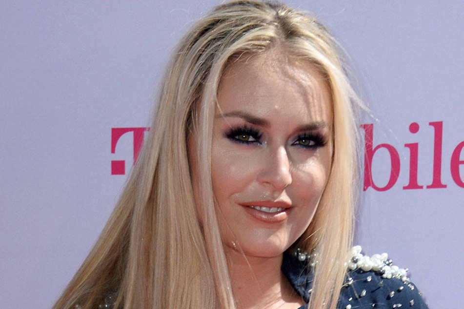 Lindsey Vonn wirbt nackt für ihr neues Buch.
