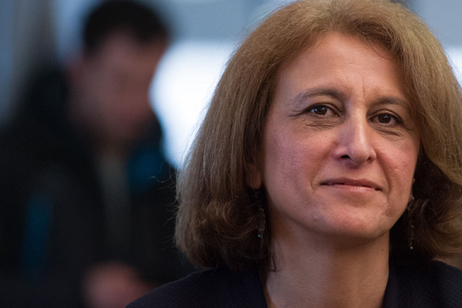 Ströbele hat seit dem Jahr 2002 erfolgreich als Direktkandidat für die Bundestagswahlen kandidiert und will 2017 nicht mehr antreten. Bayram soll ihn beerben.