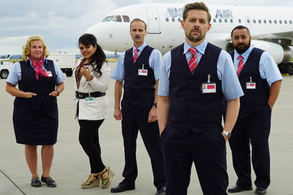 "Check Check" ist die erste Serie von und mit Klaas Heufer-Umlauf. Ab 21. Oktober ist die Serie auf der kostenlosen Streaming-App Joyn zu sehen.