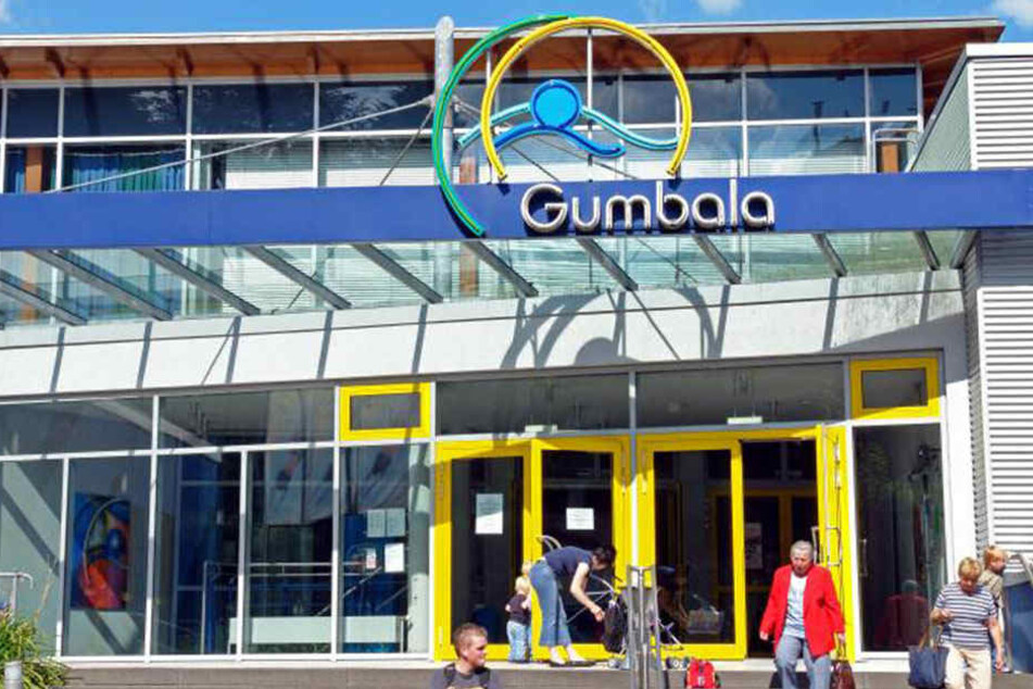 In diesem Erlebnisbad in Gummersbach passierte das furchtbare Unglück.